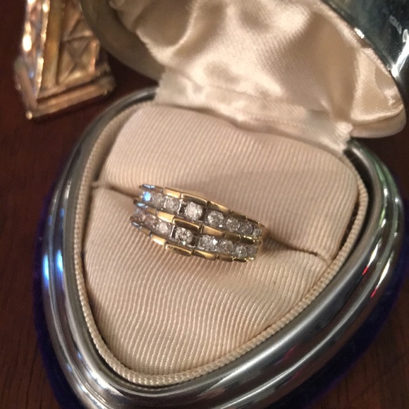 10kt Gold Diamond engagement anniversary .5 TCW - Picture 7 of 14